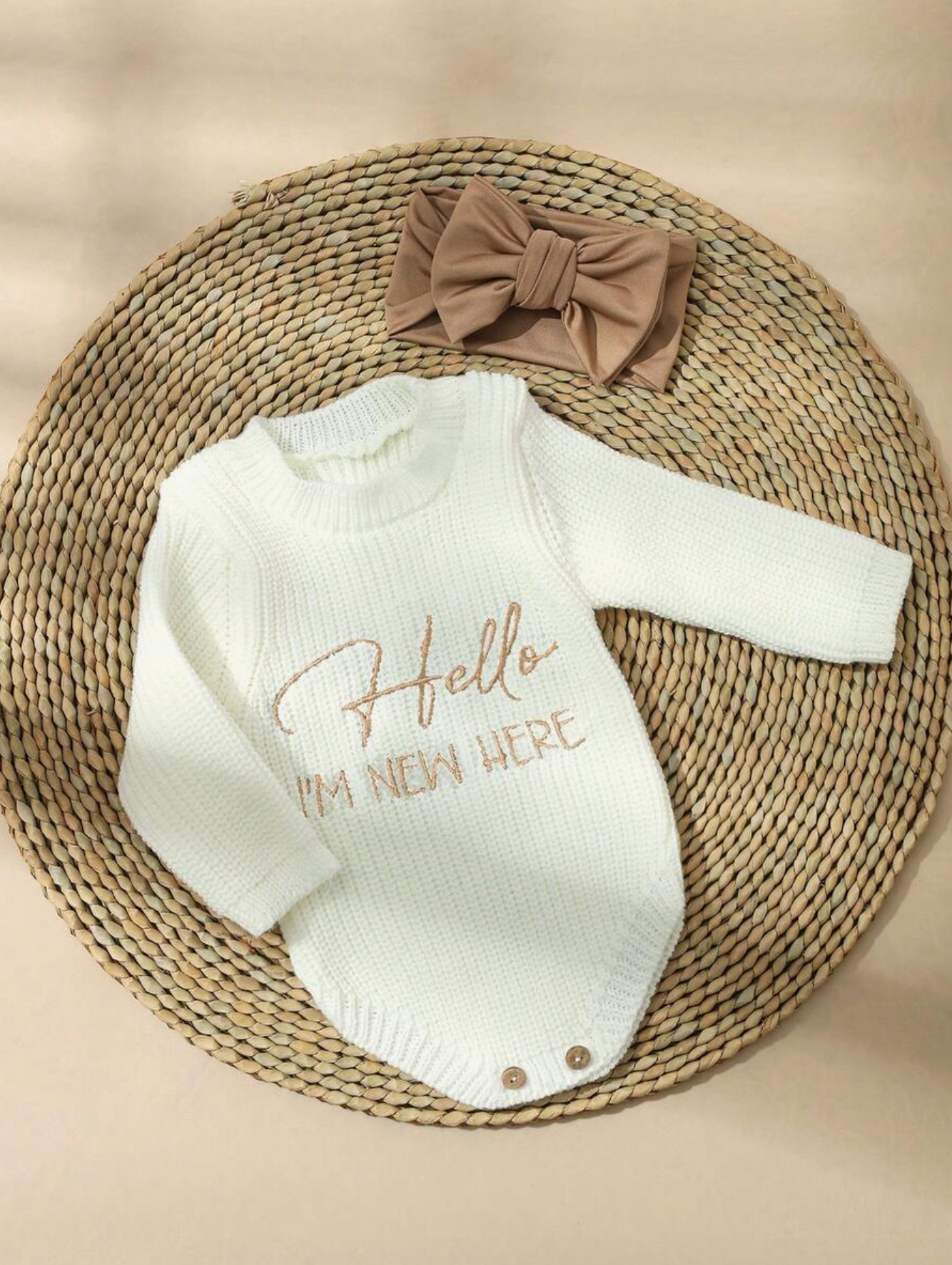 Newborn "HELLO I'M NEW HERE" Embroidered Soft Knit Bodysuit  0-3 months