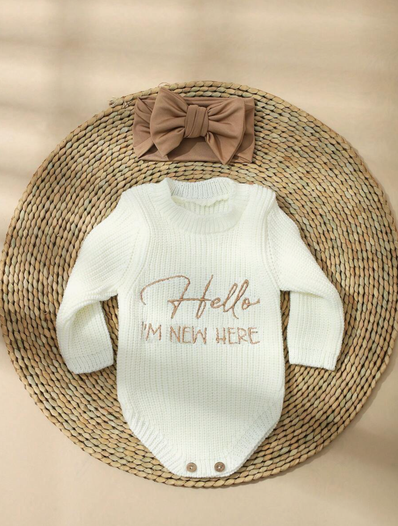 Newborn "HELLO I'M NEW HERE" Embroidered Soft Knit Bodysuit  0-3 months